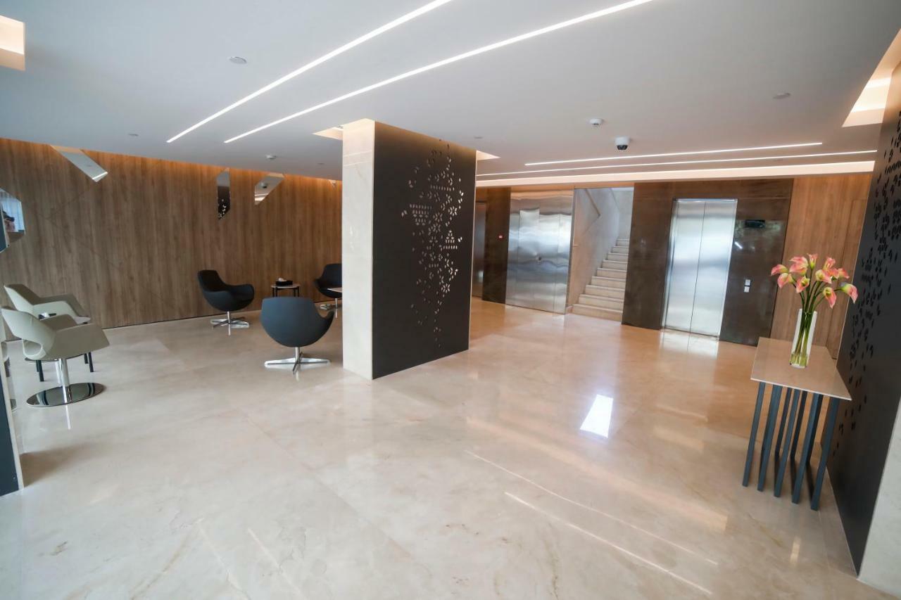 Rawsheh 51 Hotel Beirute Exterior foto