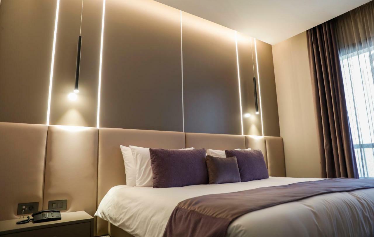 Rawsheh 51 Hotel Beirute Exterior foto